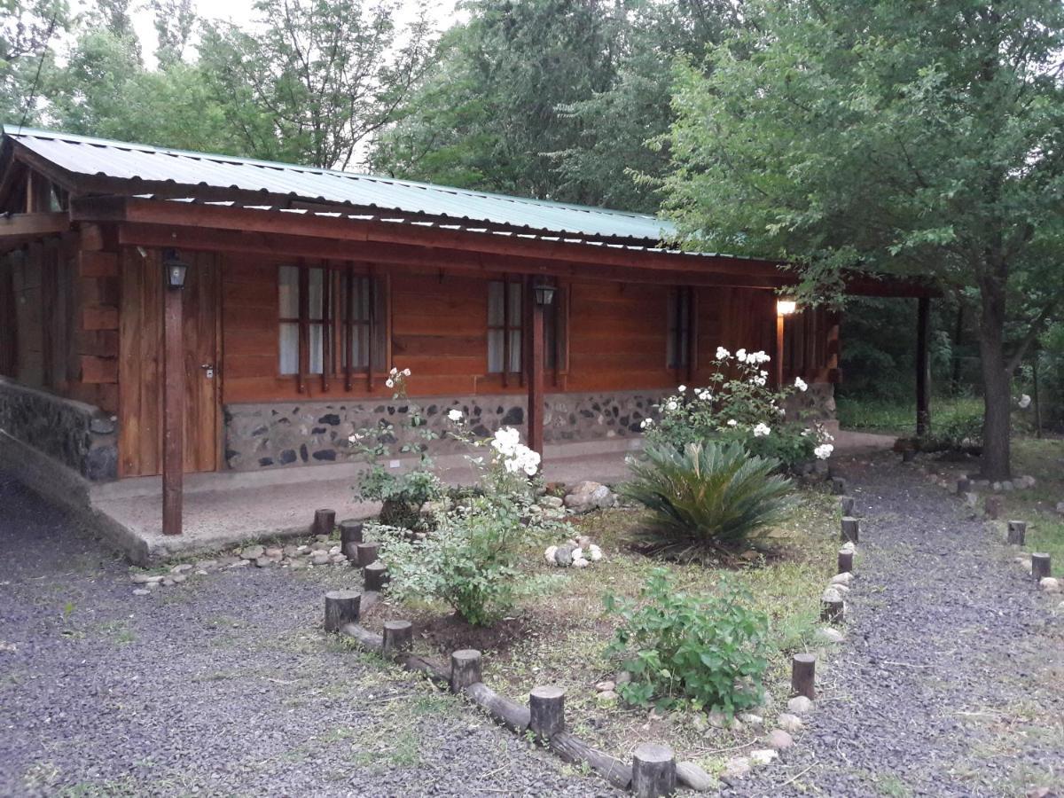 Cabanas Brisas Del Bosque Hotel Villa Ciudad Parque Exterior photo